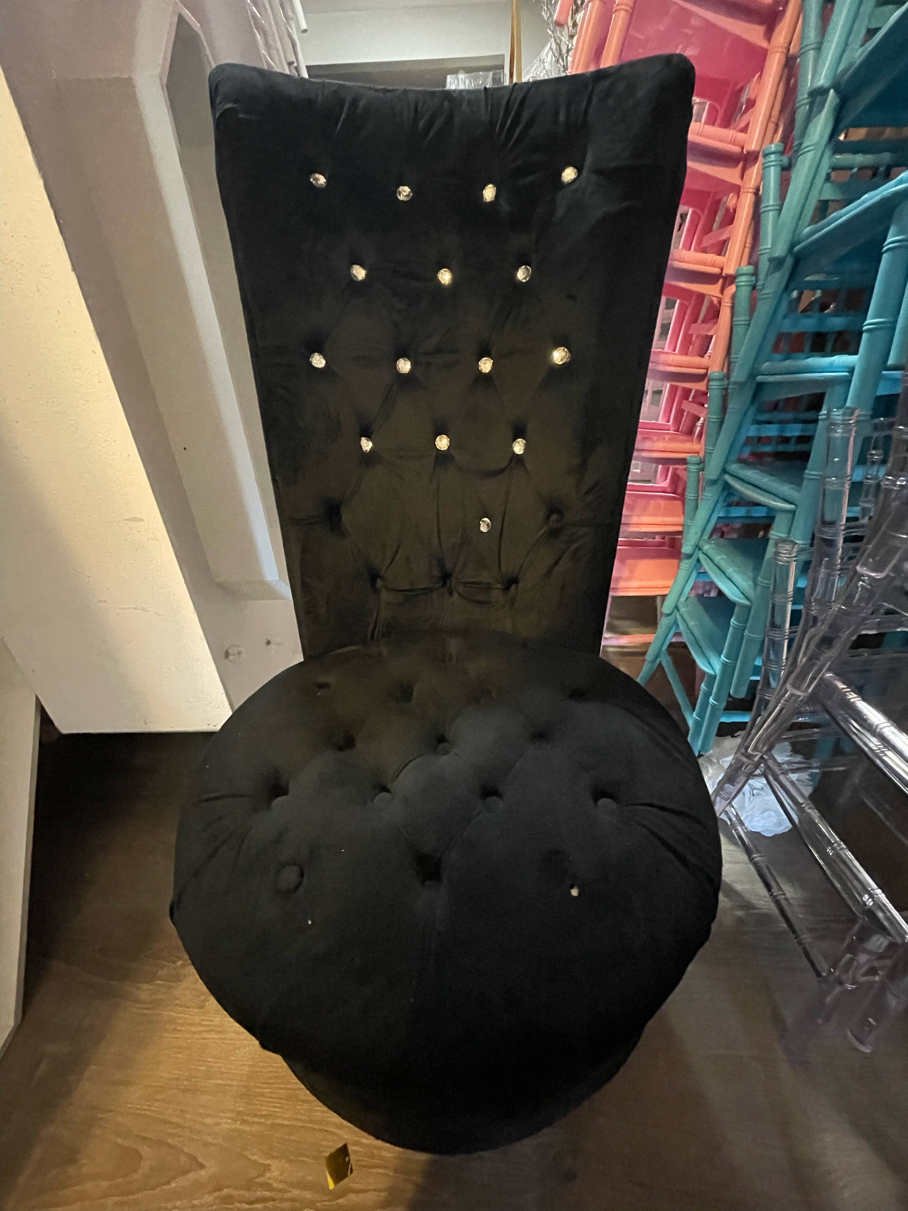 Avawing Throne