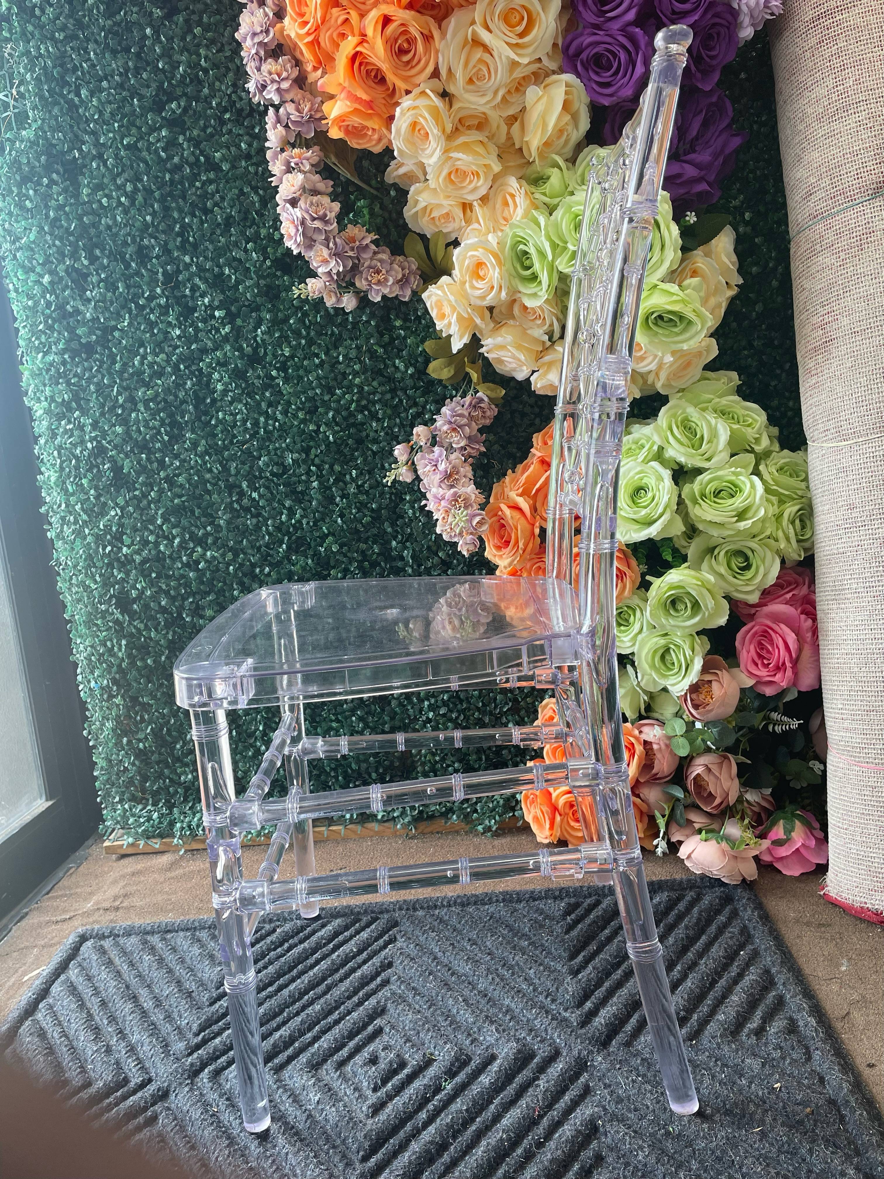 Lattice Back Clear Chiavari Chairs